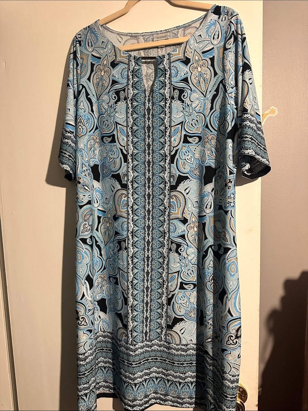 Avenue Blue and Black Paisley Print Shift Dress